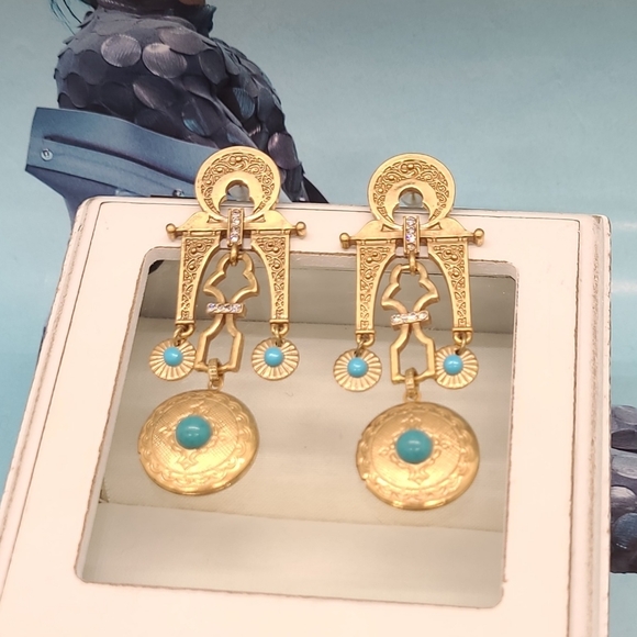 Vintage Estate Moraccan Palace Crystal Locket Gold Chandelier Earrings - Picture 7 of 15